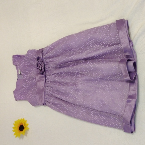 Girl's Dress - Picture 8 of 11